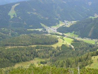 014-Abstieg vom Roetelstein - Blick auf Filzmoos